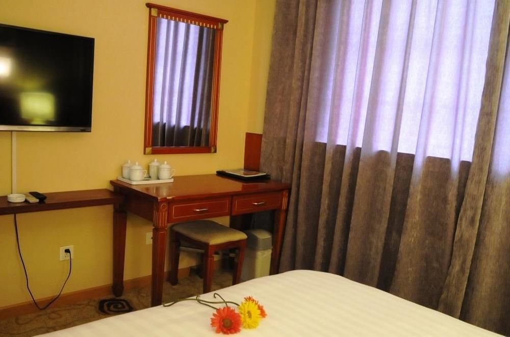 Hotel Beijing Karamay Snow Lotus Hotel 2*